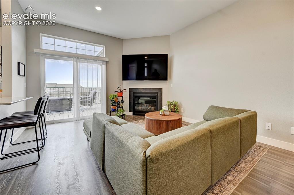 Image 7 of 40: Living Room