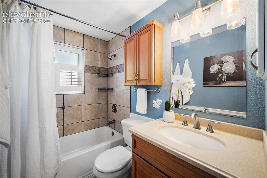 Image 10 of 34: Upper Bathroom