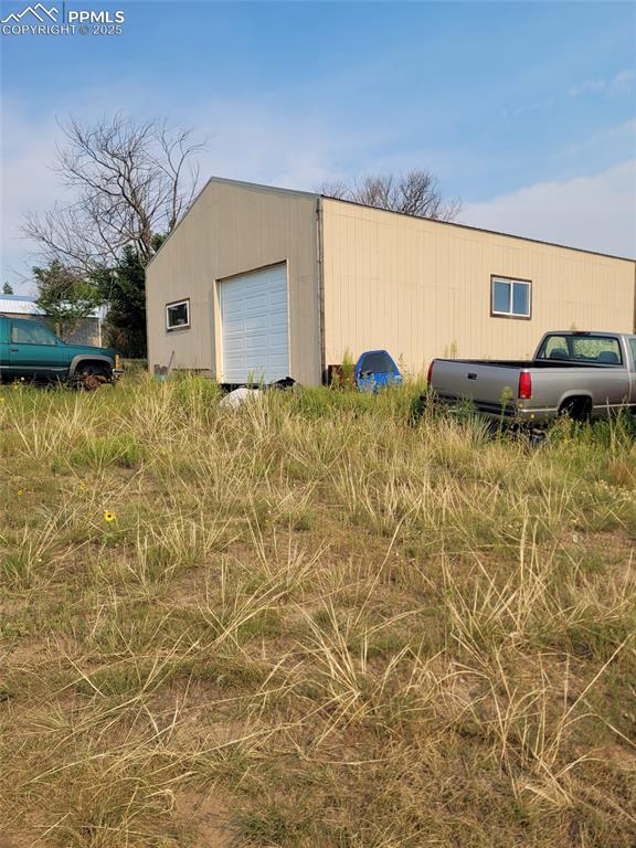 Image 2 of 5: Workshop