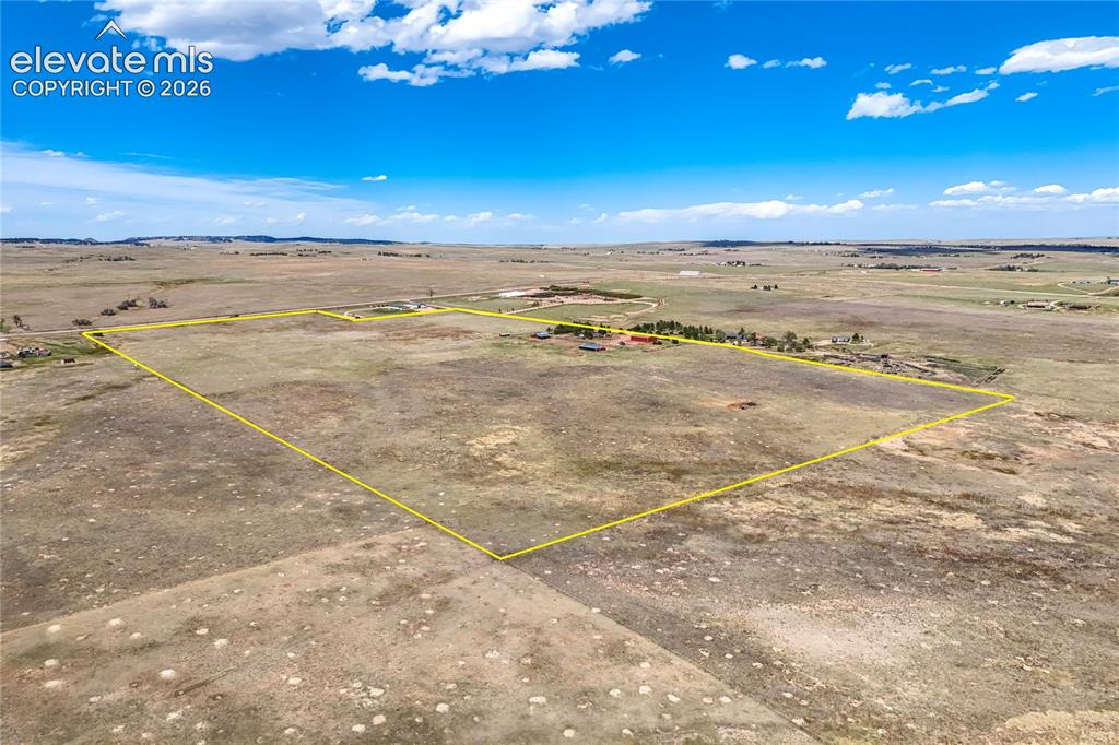 Image 7 of 50: Property Lines are Approximate and not a survey