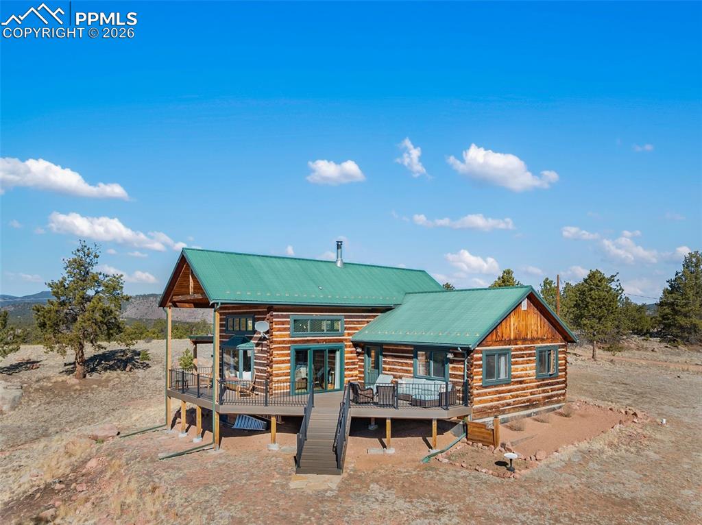 Image 44 of 50: Back of Structure