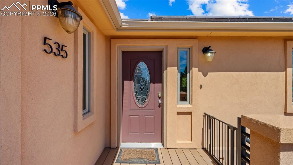 Image 3 of 44: Entry