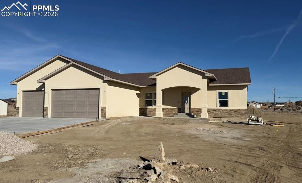 Image 3 of 5: Front of Structure