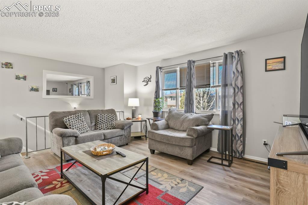Image 4 of 28: Unit 1311