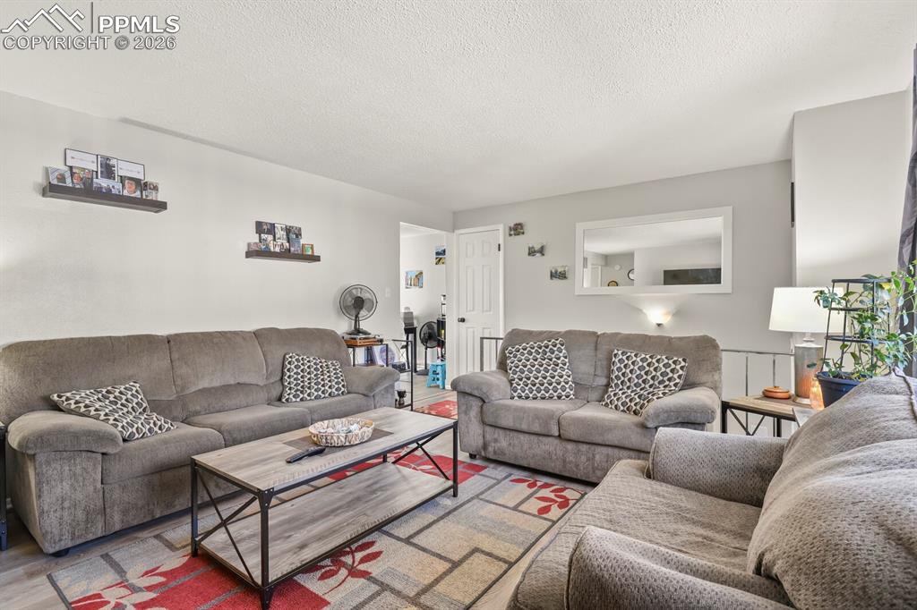 Image 5 of 28: Unit 1311