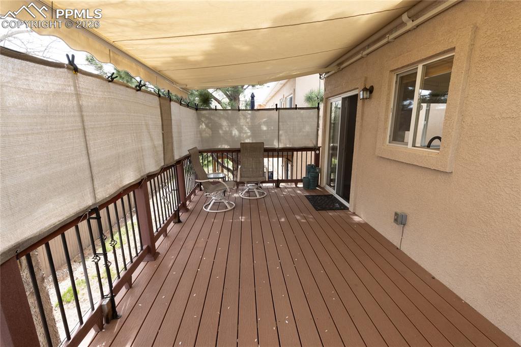 Image 40 of 49: Deck
