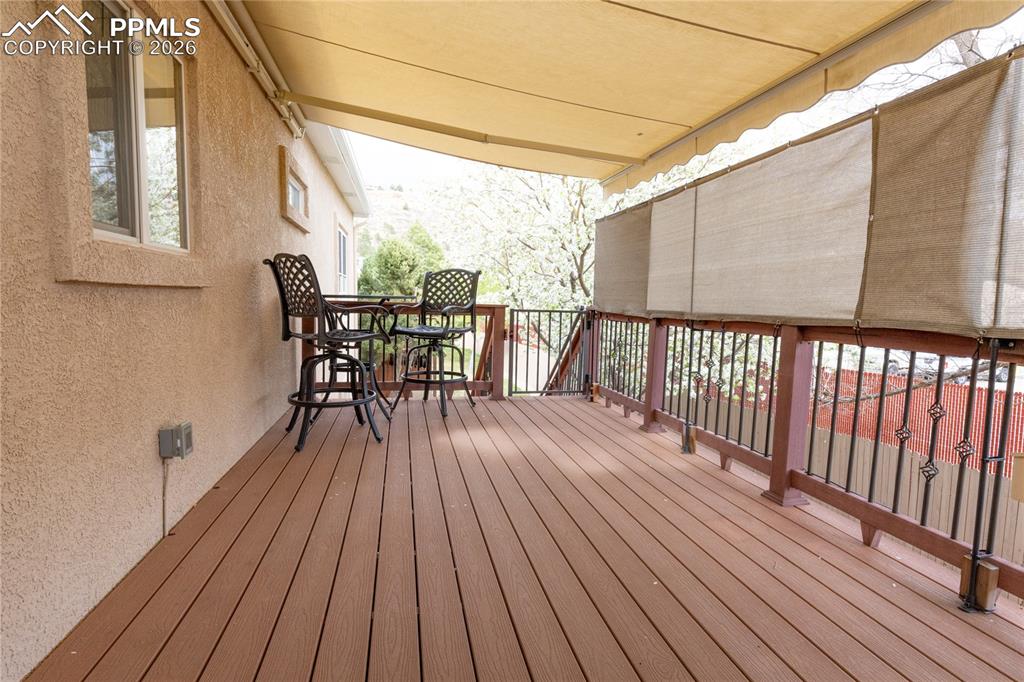 Image 41 of 49: Deck