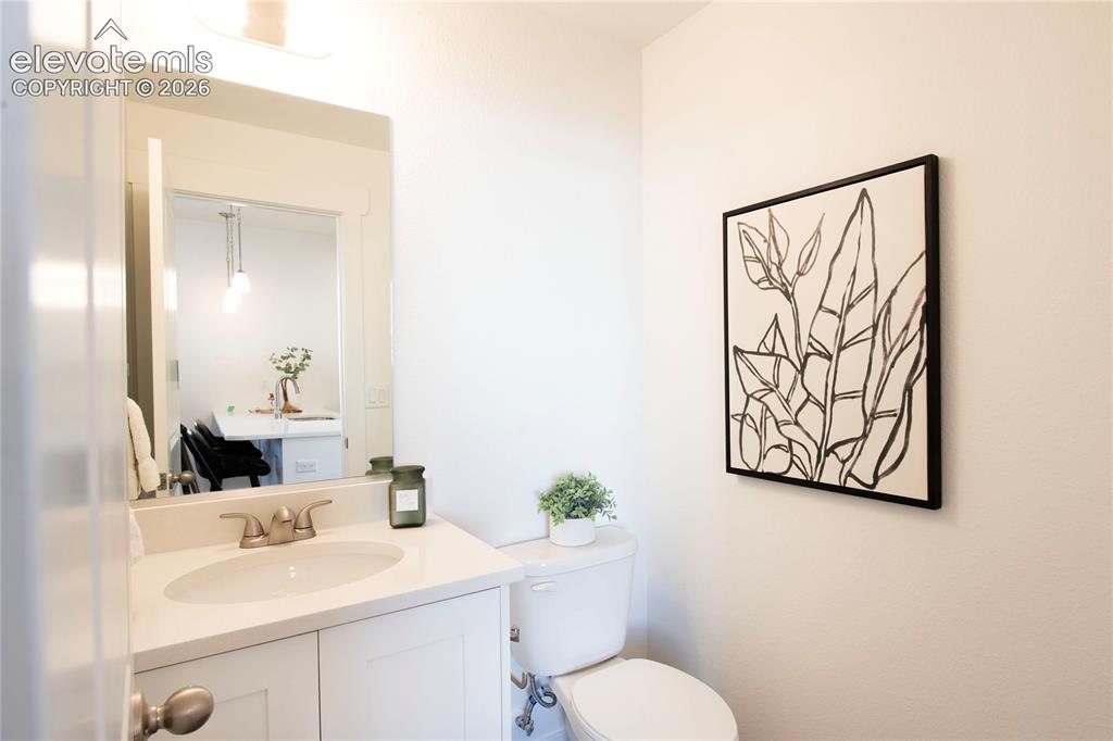 Image 11 of 25: Bathroom