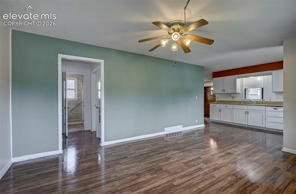 Image 12 of 40: Living Room