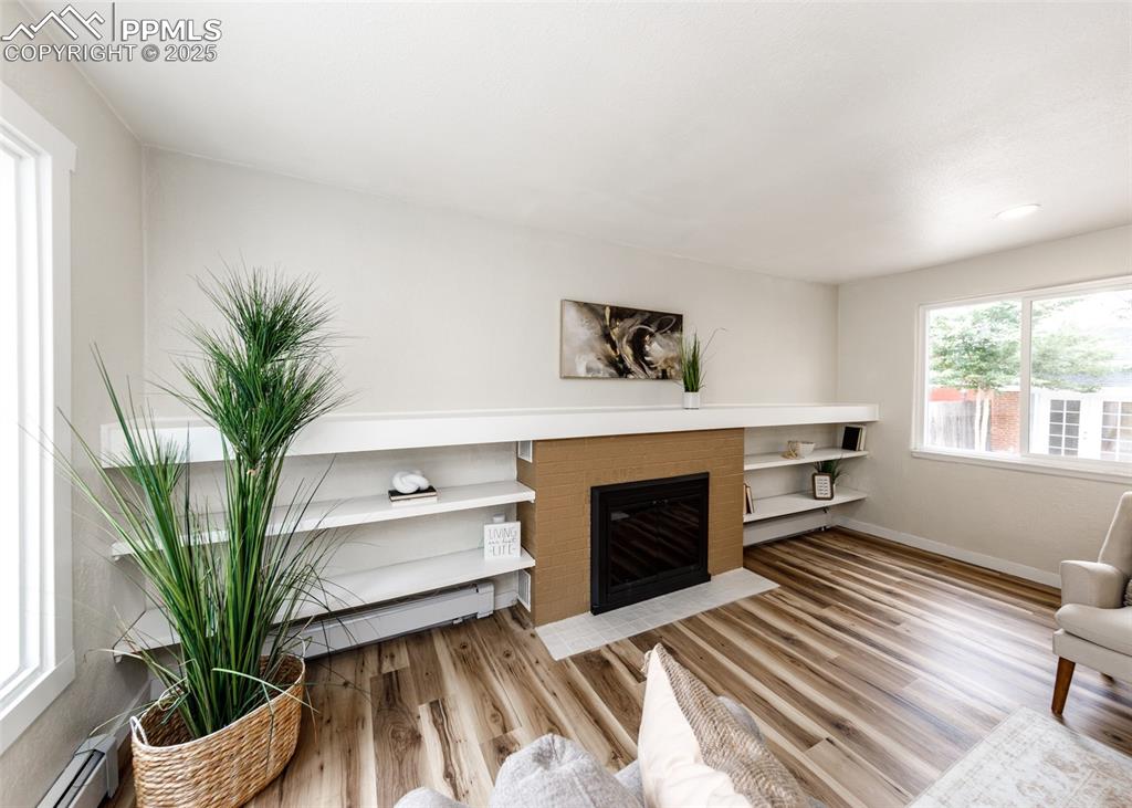 Image 11 of 50: Living Room