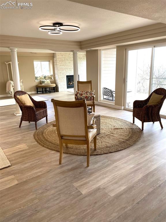 Image 24 of 35: Sitting Room