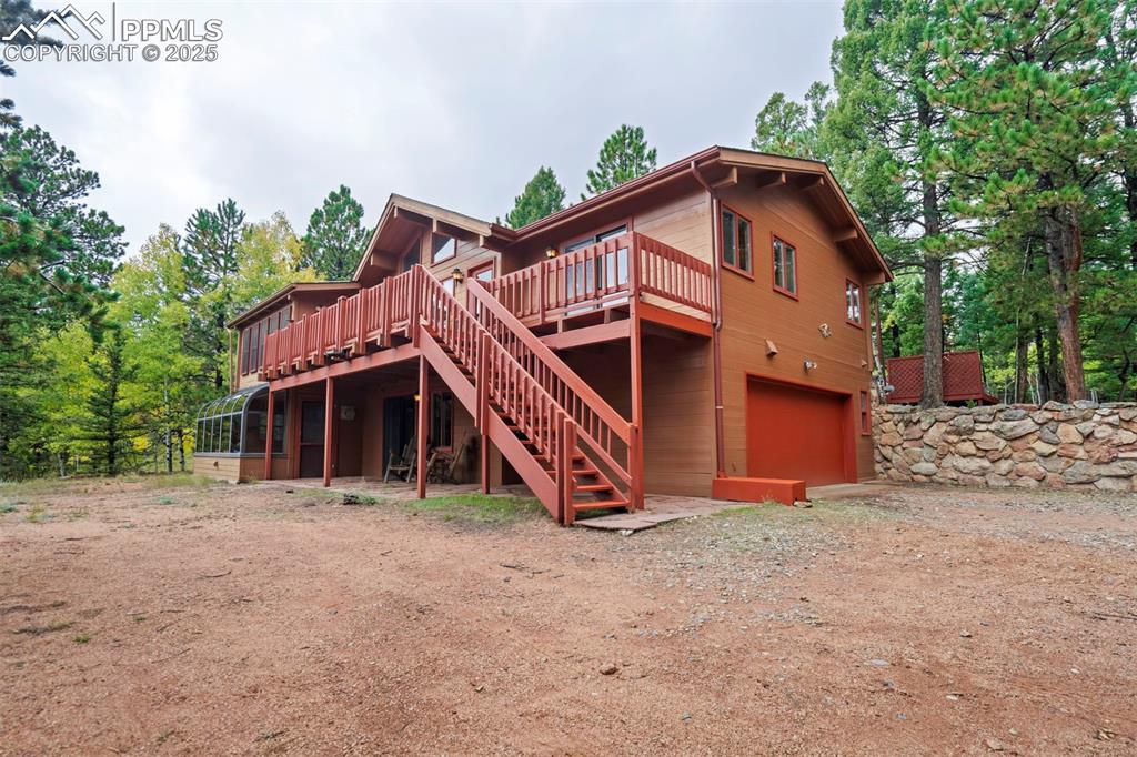 Image 9 of 49: Back of Structure