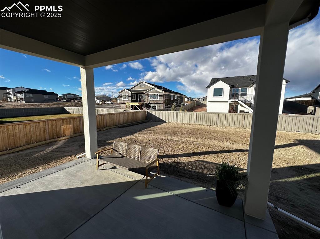 Image 23 of 23: Patio