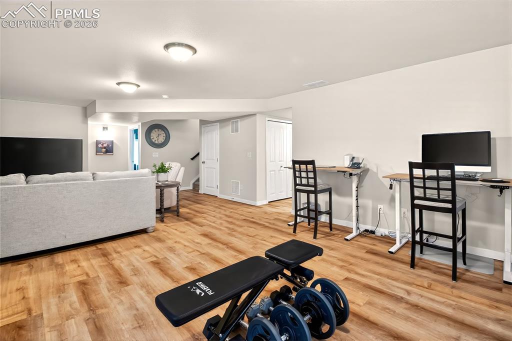 Image 33 of 40: Exercise Room