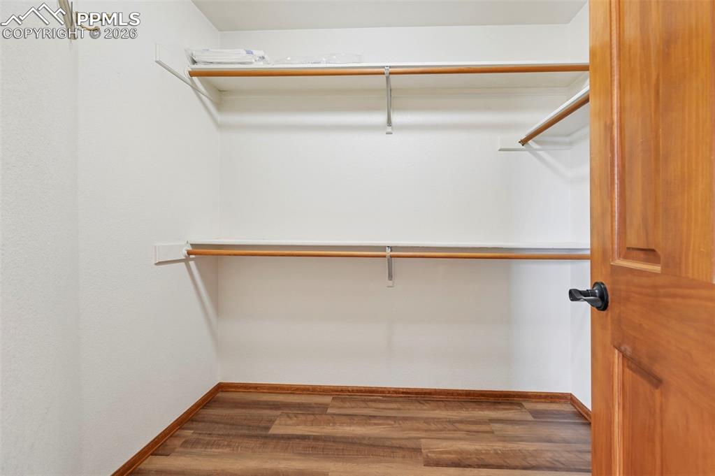 Image 21 of 49: Jetted Soaking Tub