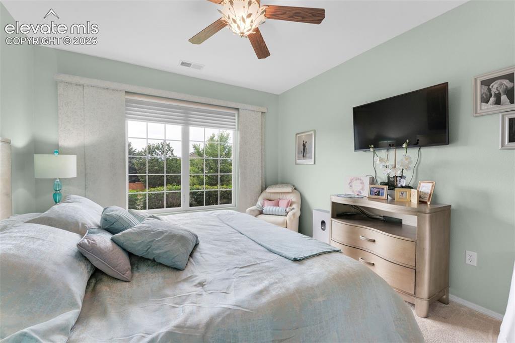 Image 19 of 33: Master Bedroom