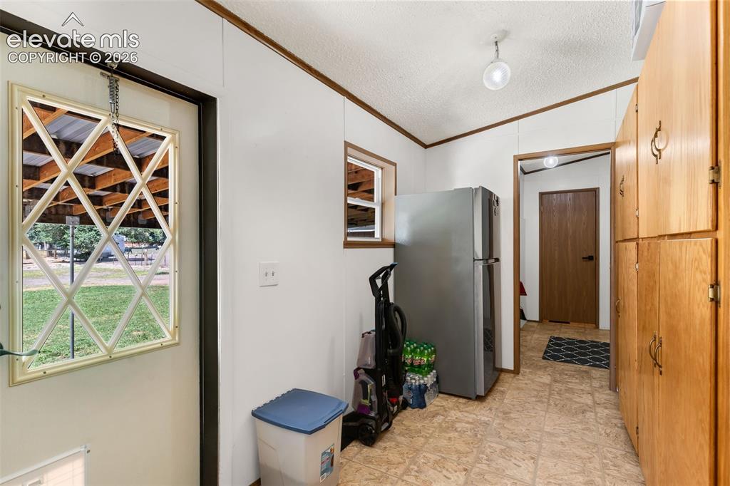Image 14 of 27: Mud Room