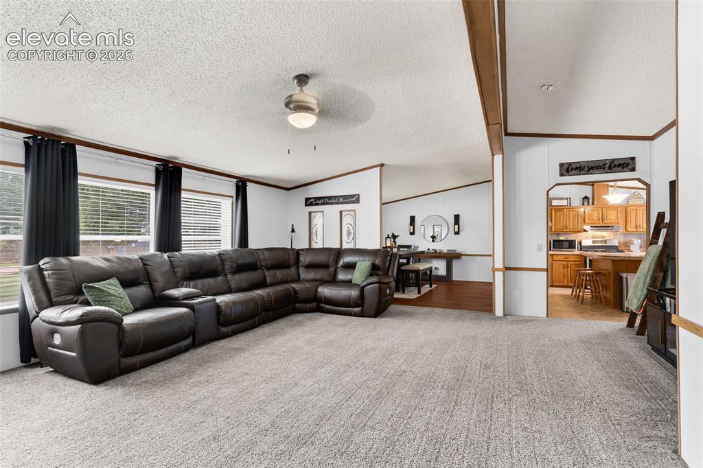 Image 3 of 27: Living Room