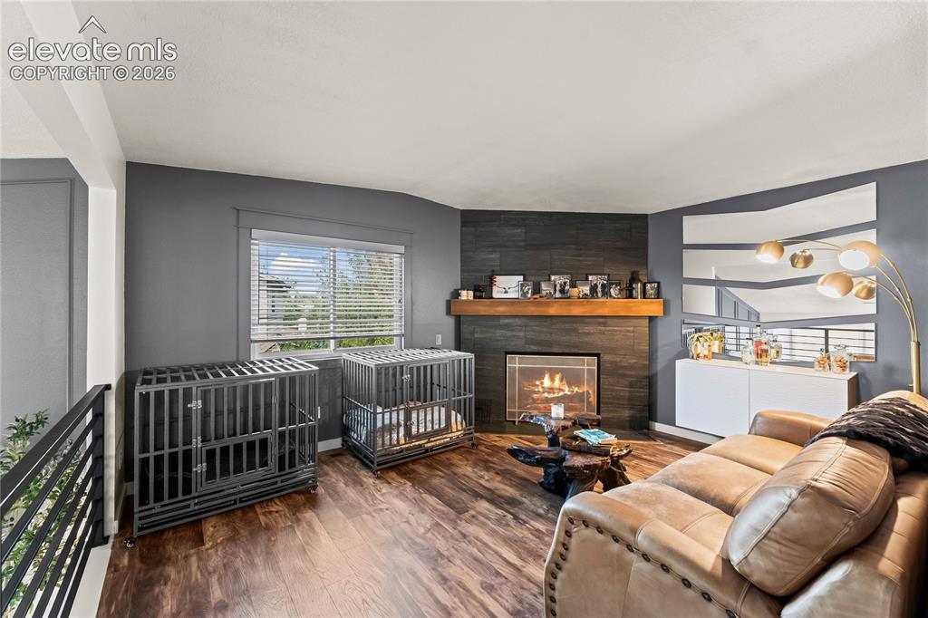 Image 15 of 43: Family Room