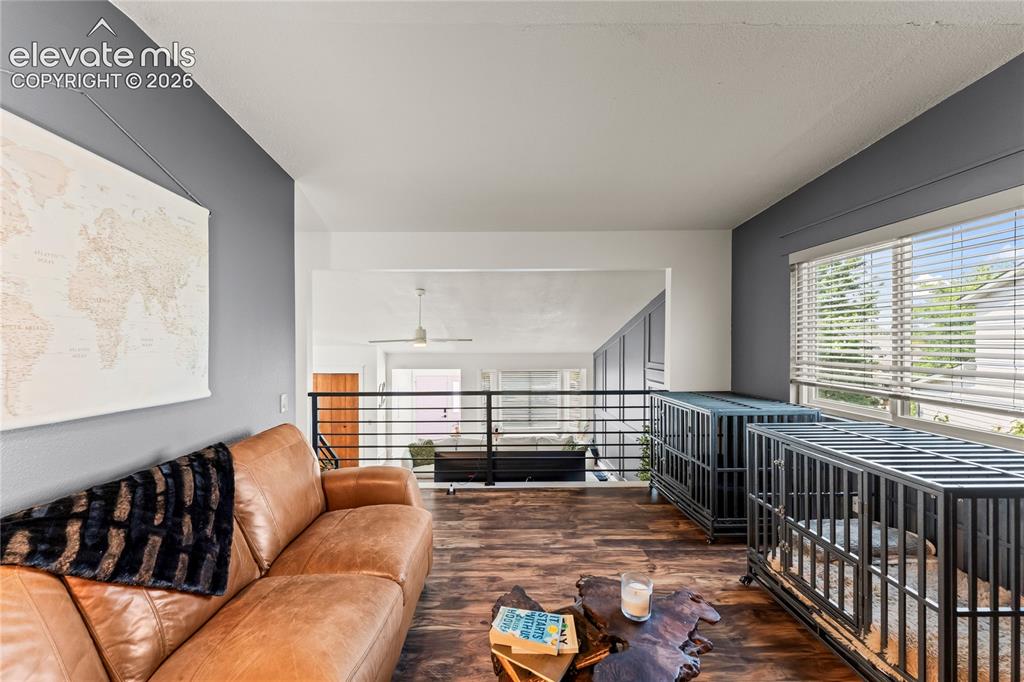 Image 17 of 43: Family Room