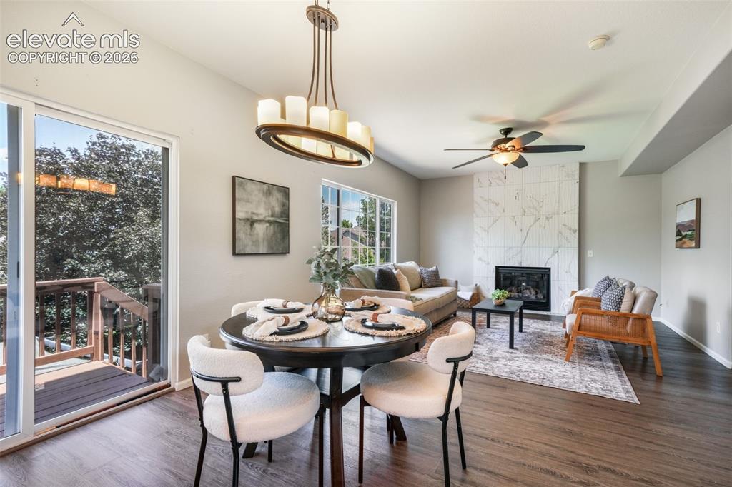 Image 11 of 50: Living Room