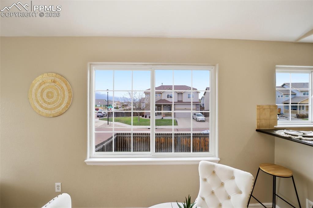 Image 10 of 44: Sitting Room