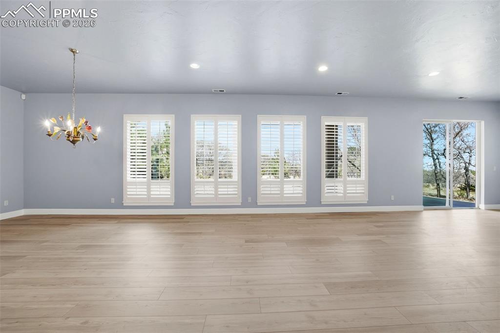 Image 34 of 49: Living Room