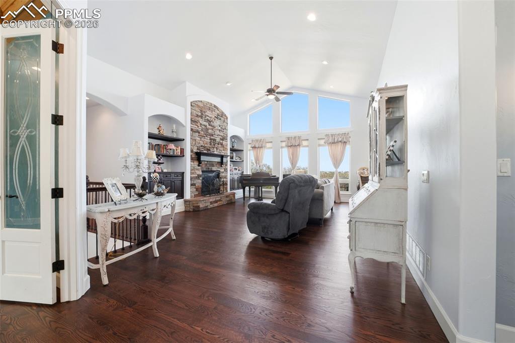 Image 8 of 49: Living Room