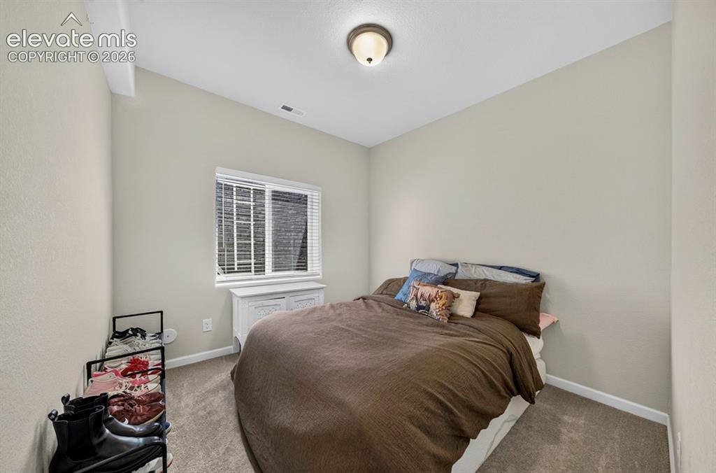 Image 20 of 23: Bedroom 4