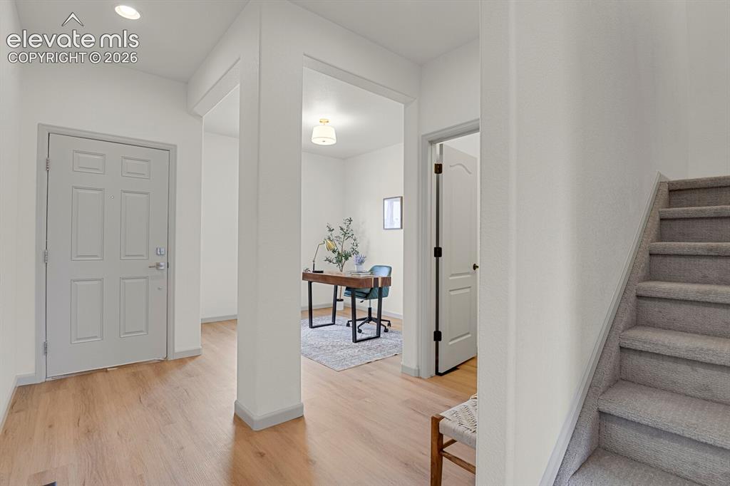 Image 6 of 38: Entrance Foyer