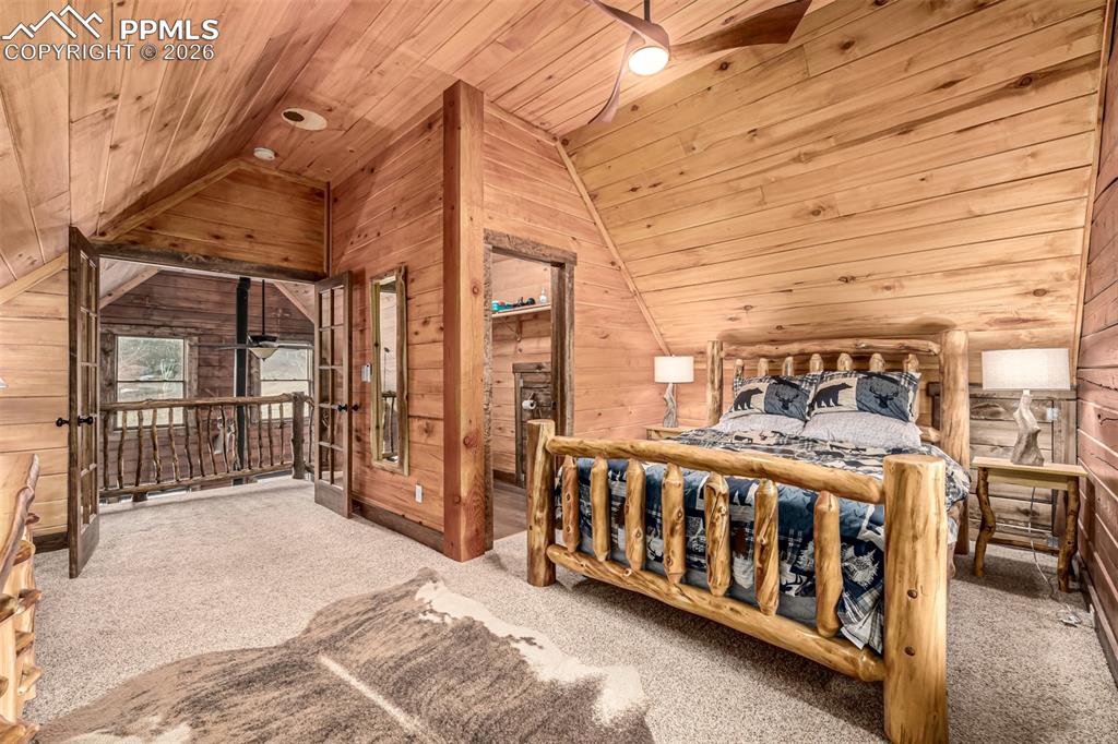 Image 23 of 35: Primary