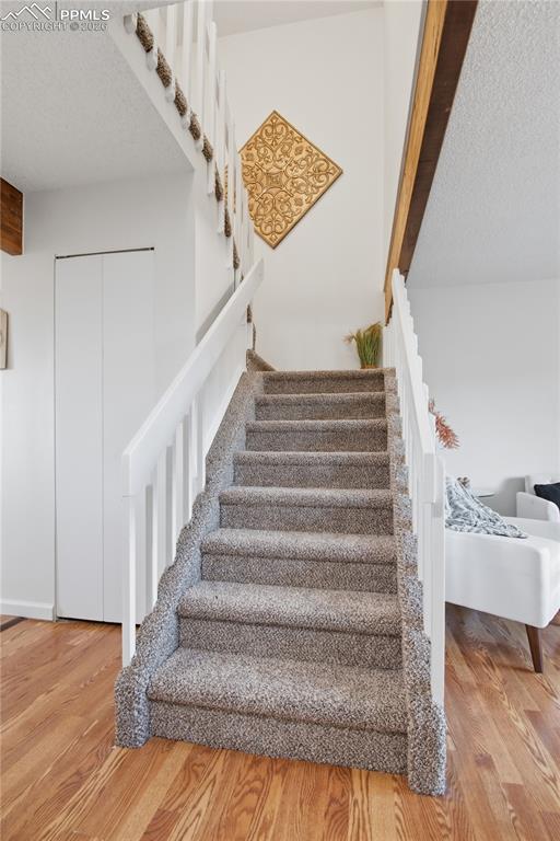 Image 15 of 29: New carpet!