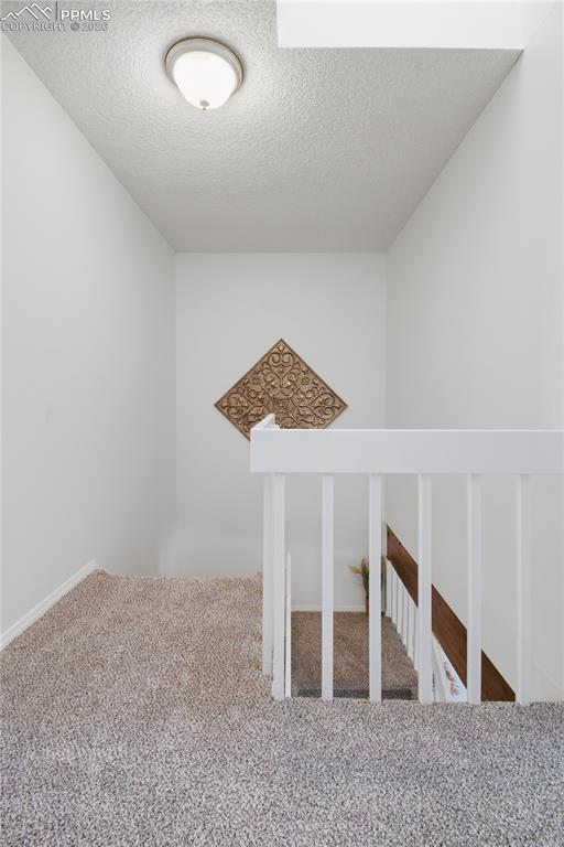 Image 16 of 29: Upstairs landing