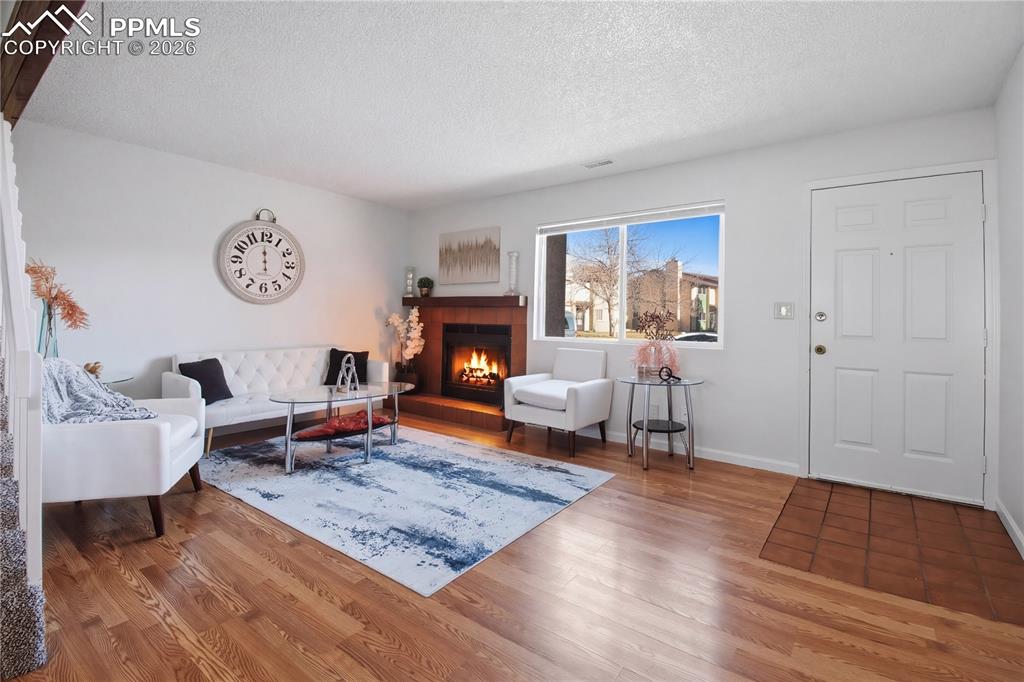 Image 3 of 29: Enter into the living room