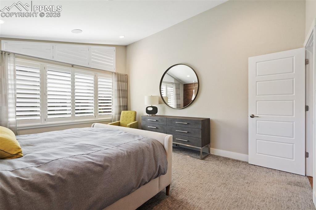 Image 28 of 47: Bedroom