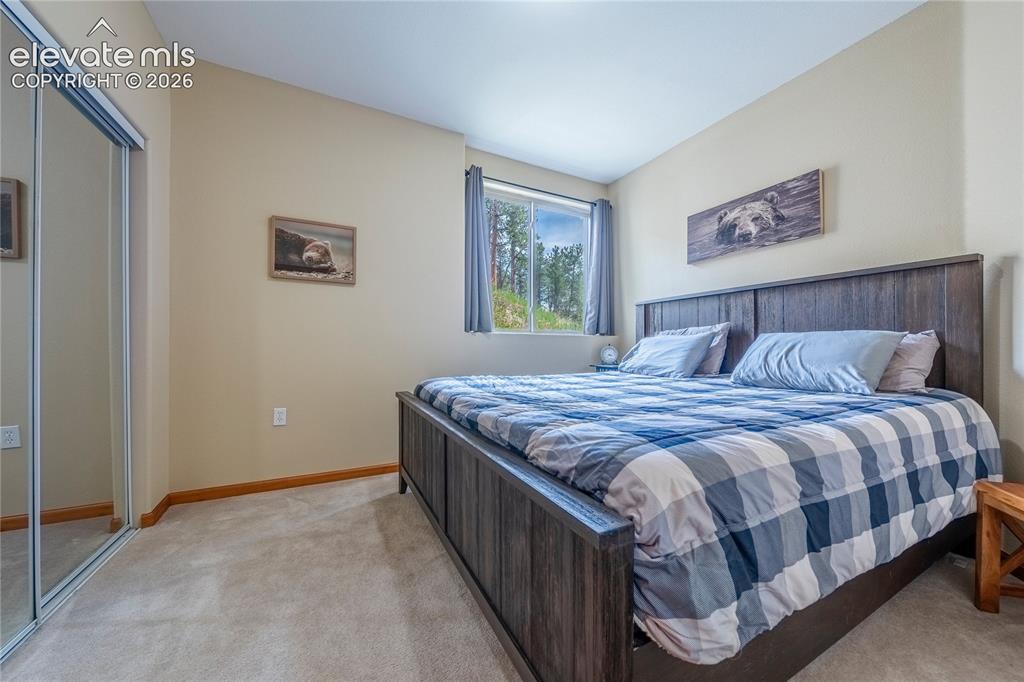 Image 11 of 48: Bedroom