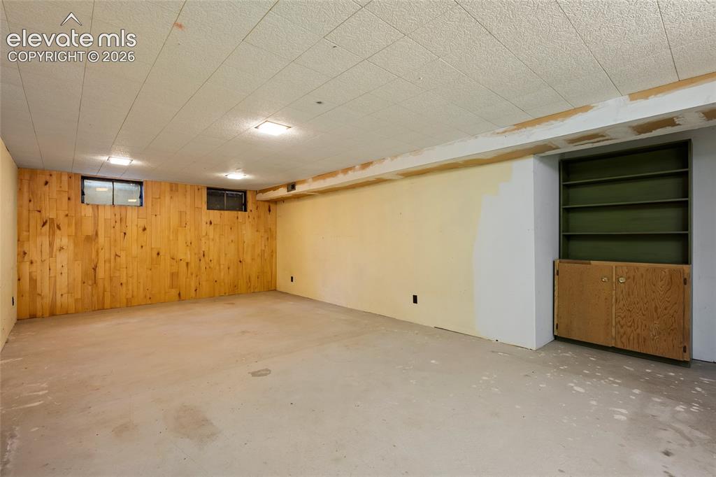 Image 29 of 49: Basement