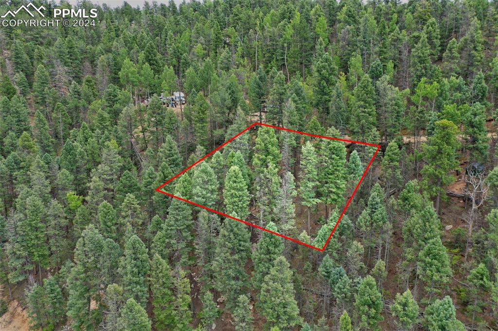 Image 6 of 25: Property Lines are Approximate and not a survey"