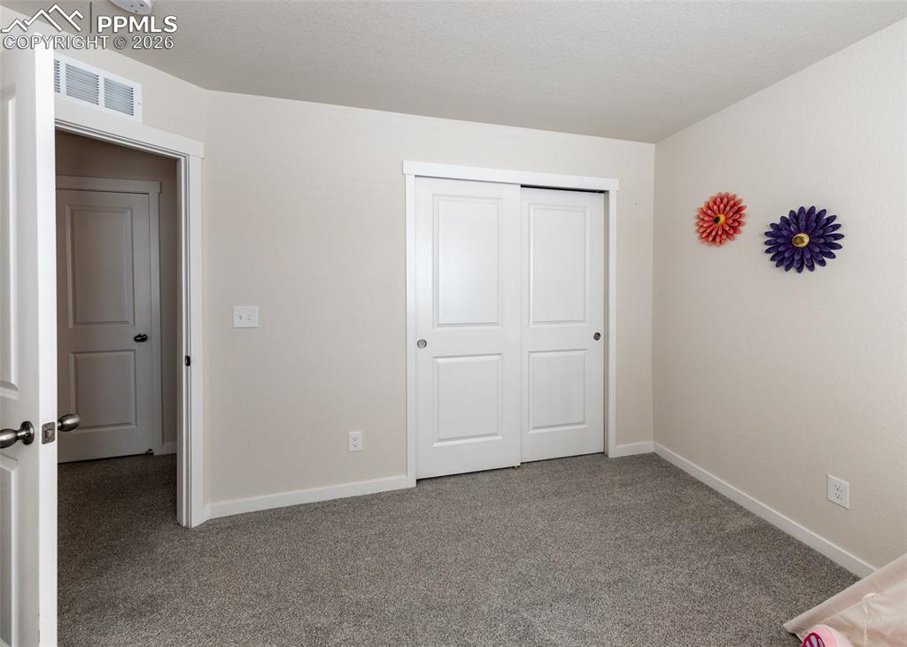 Image 36 of 45: Bedroom