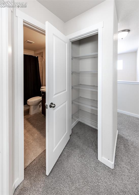 Image 40 of 45: Closet