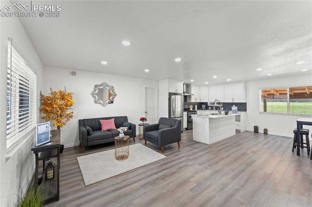 Image 7 of 41: Living Room