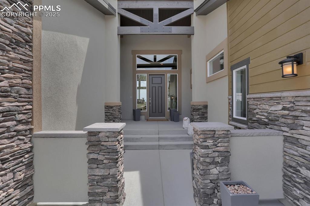 Image 3 of 31: Same floorplan, different house to provide visual