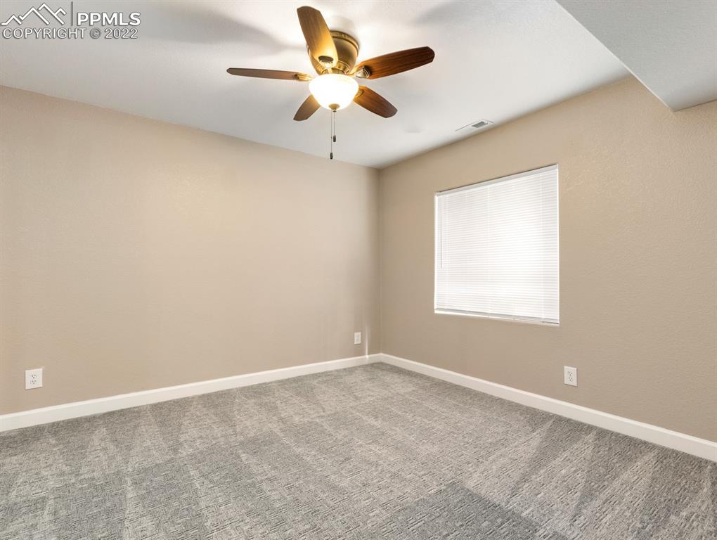 Listing 9933982, Image 21 of 35