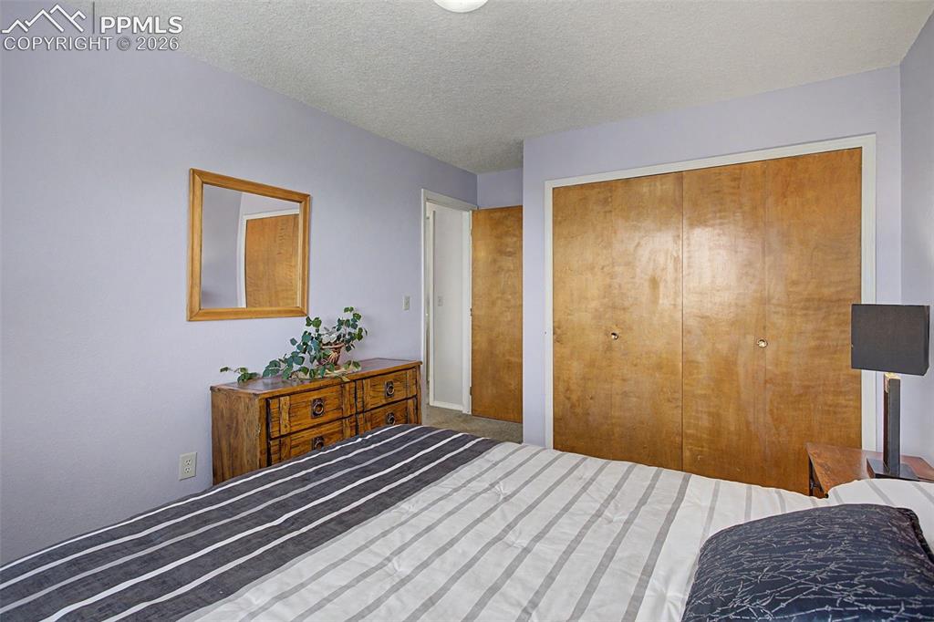 Image 30 of 46: Upper level bedroom #4.