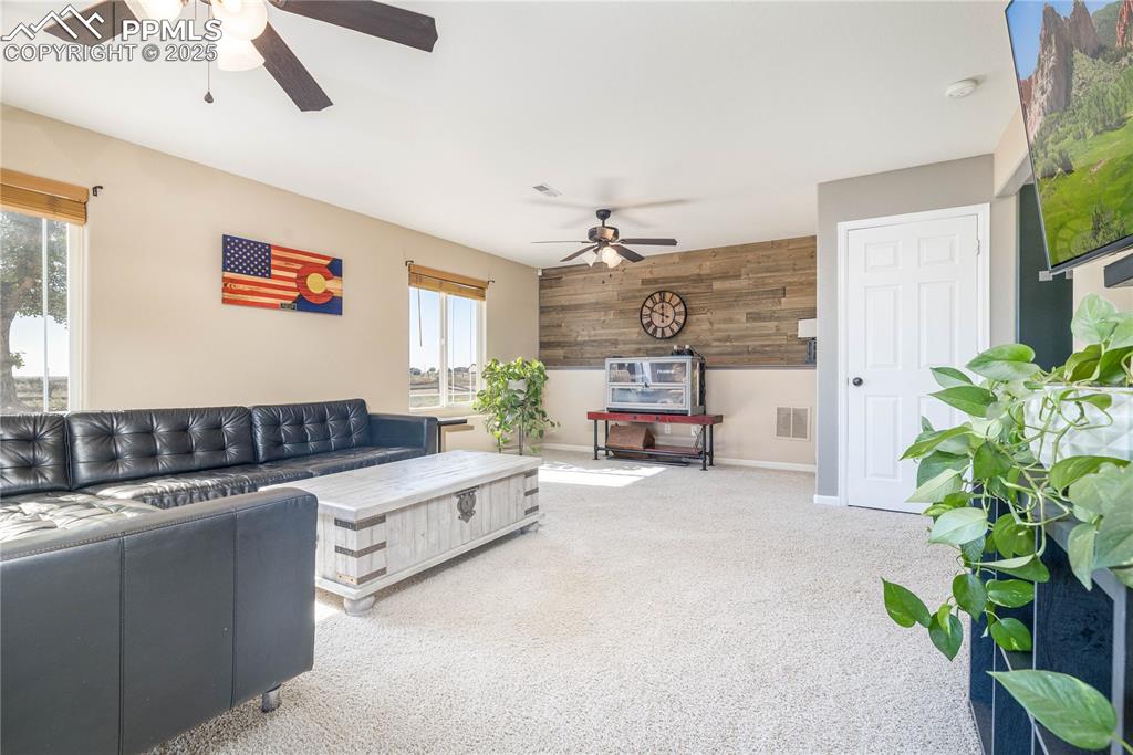 Image 10 of 47: Living Room