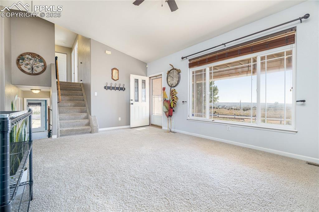 Image 20 of 47: Living Room