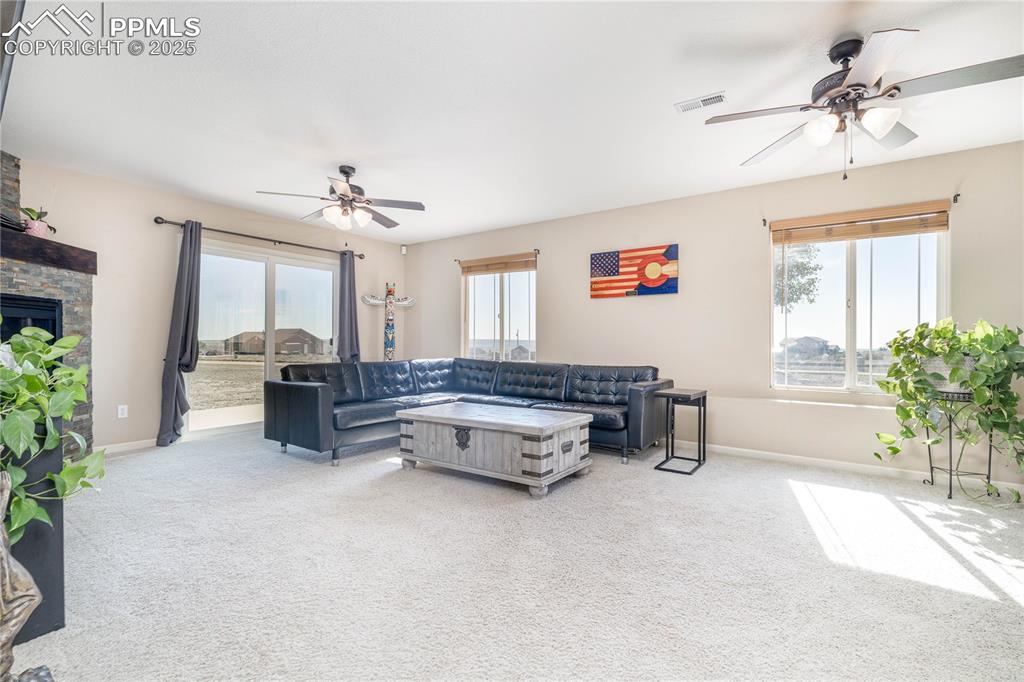 Image 24 of 47: Living Room