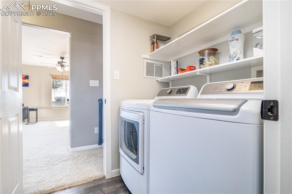 Image 26 of 47: Laundry