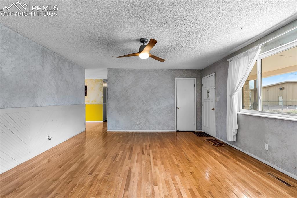 Image 8 of 40: Other