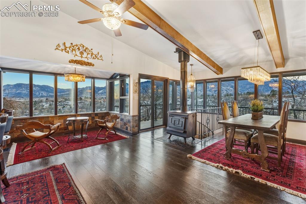 Image 15 of 46: Sun Room